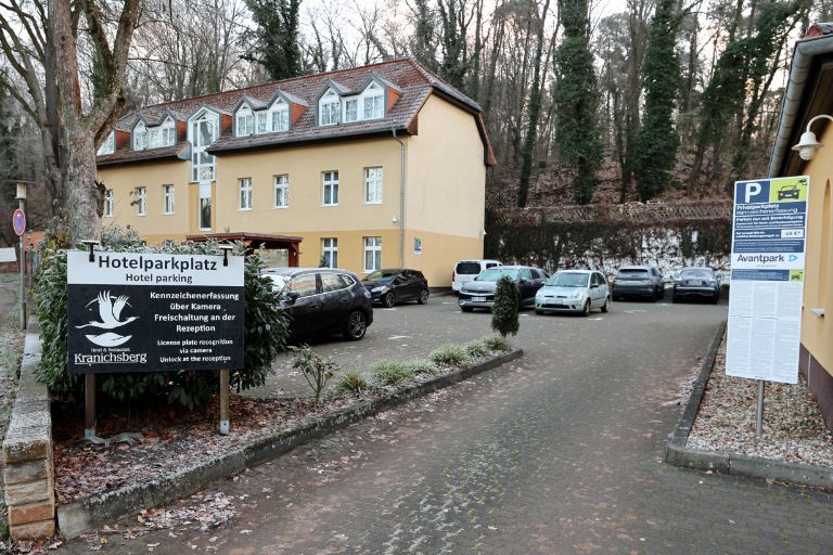 Parkplatzeinfahrt